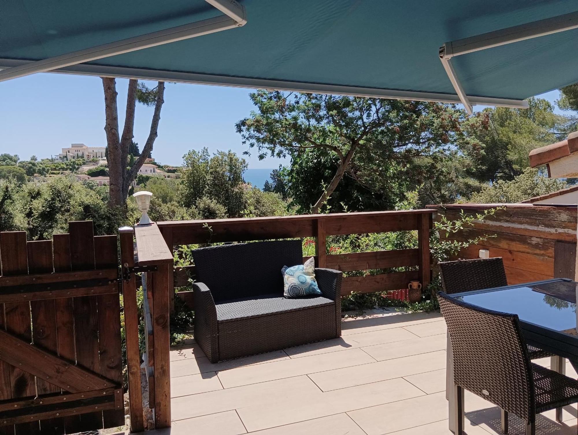 Petite Maison Au Calme - Piscine En Copropriete, Terrasse, Mer, Clim Vallauris Exterior foto